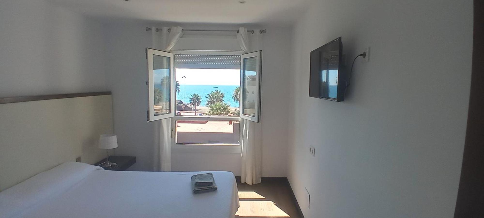 Apartamento 5 Home Suites Almería Room photo